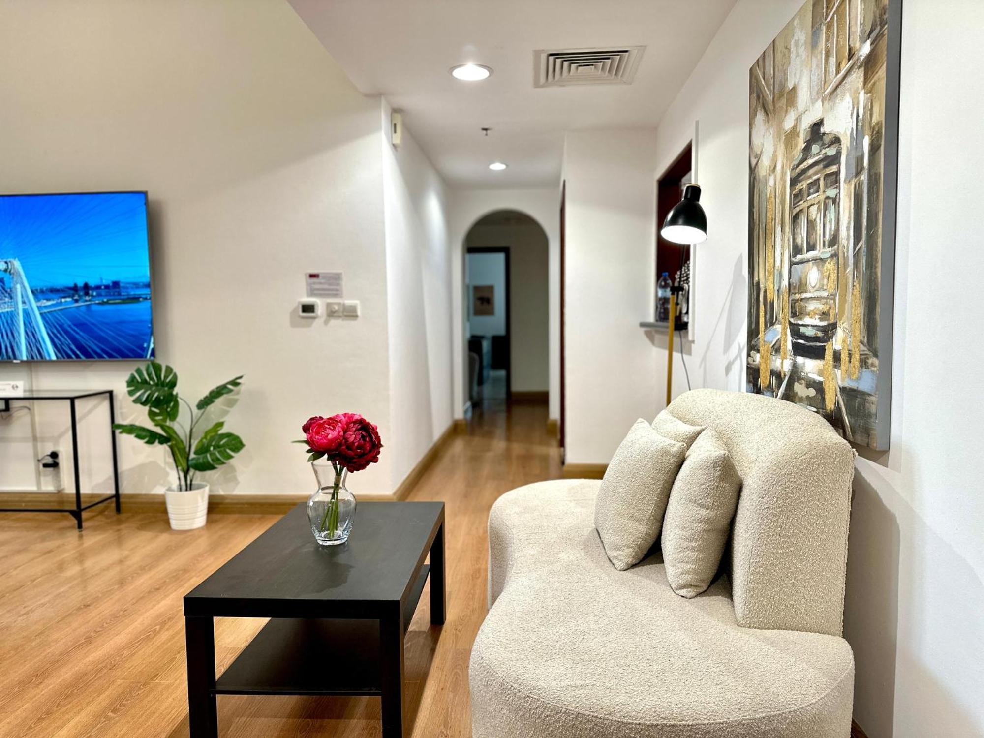 Beautiful 2Br & 4Br Apartments On Jbr Beach, Walking Distance To Bluewaters Island - By Sunkissed Holiday Homes ドバイ エクステリア 写真