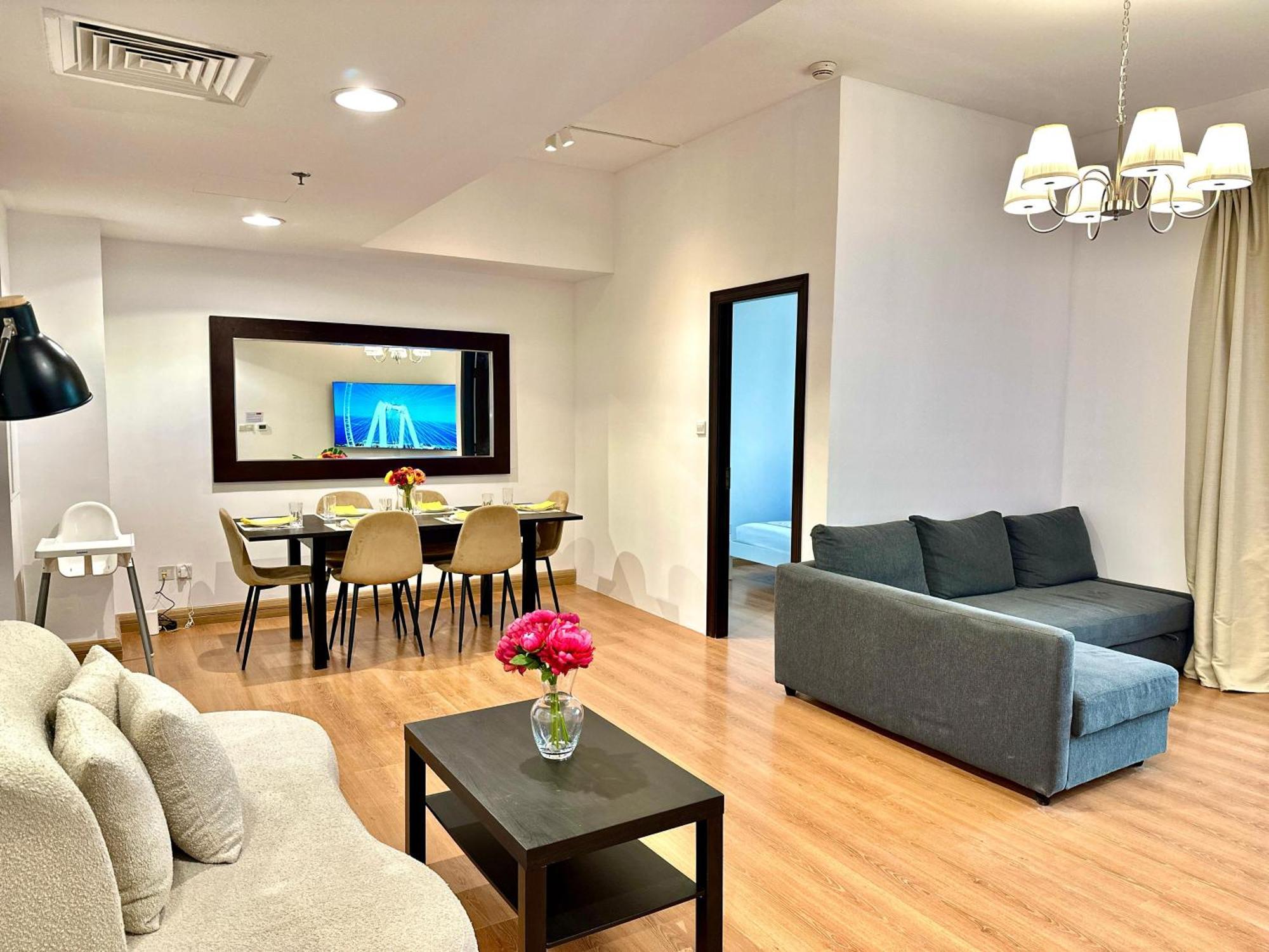 Beautiful 2Br & 4Br Apartments On Jbr Beach, Walking Distance To Bluewaters Island - By Sunkissed Holiday Homes ドバイ エクステリア 写真