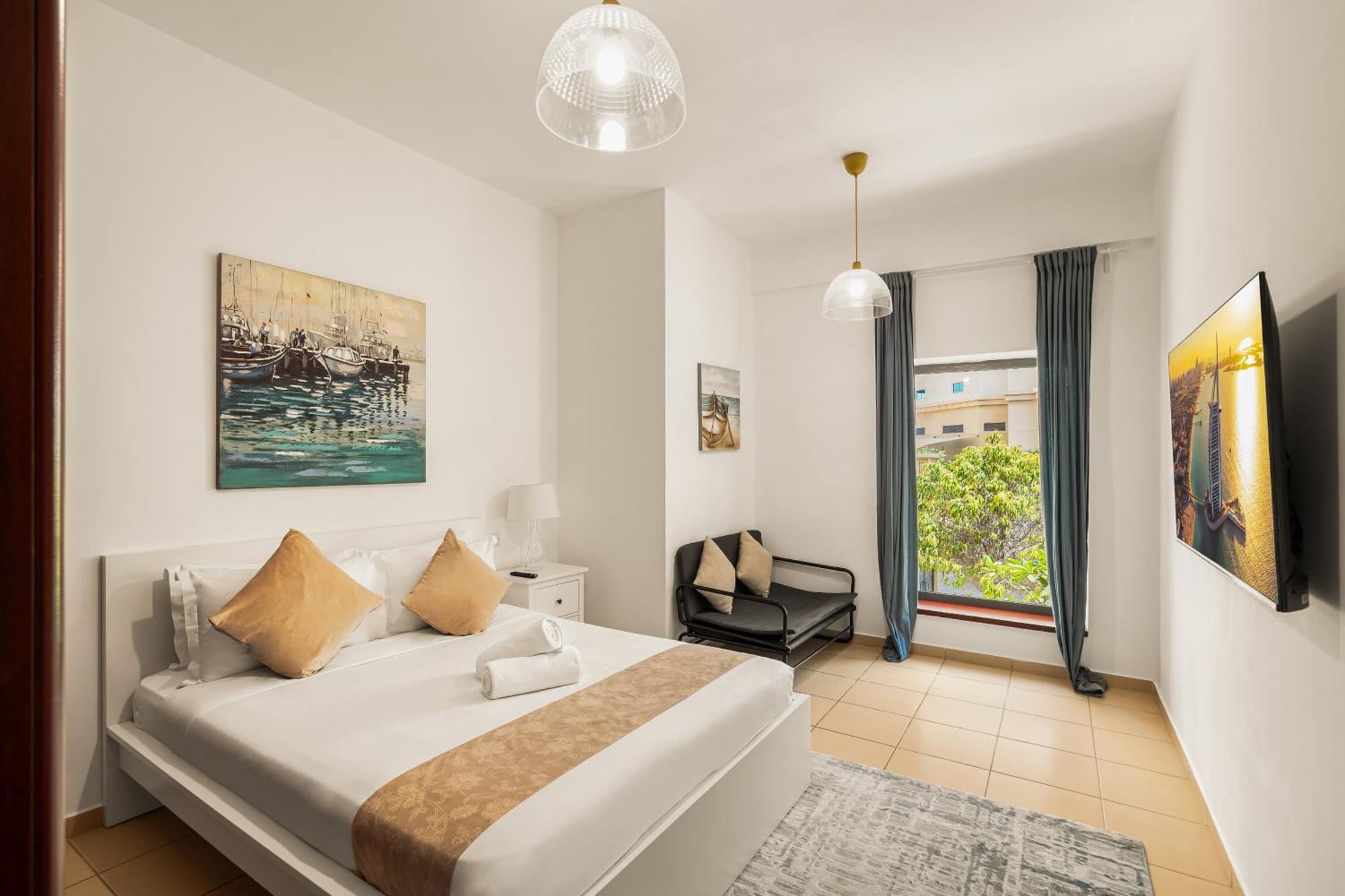 Beautiful 2Br & 4Br Apartments On Jbr Beach, Walking Distance To Bluewaters Island - By Sunkissed Holiday Homes ドバイ エクステリア 写真