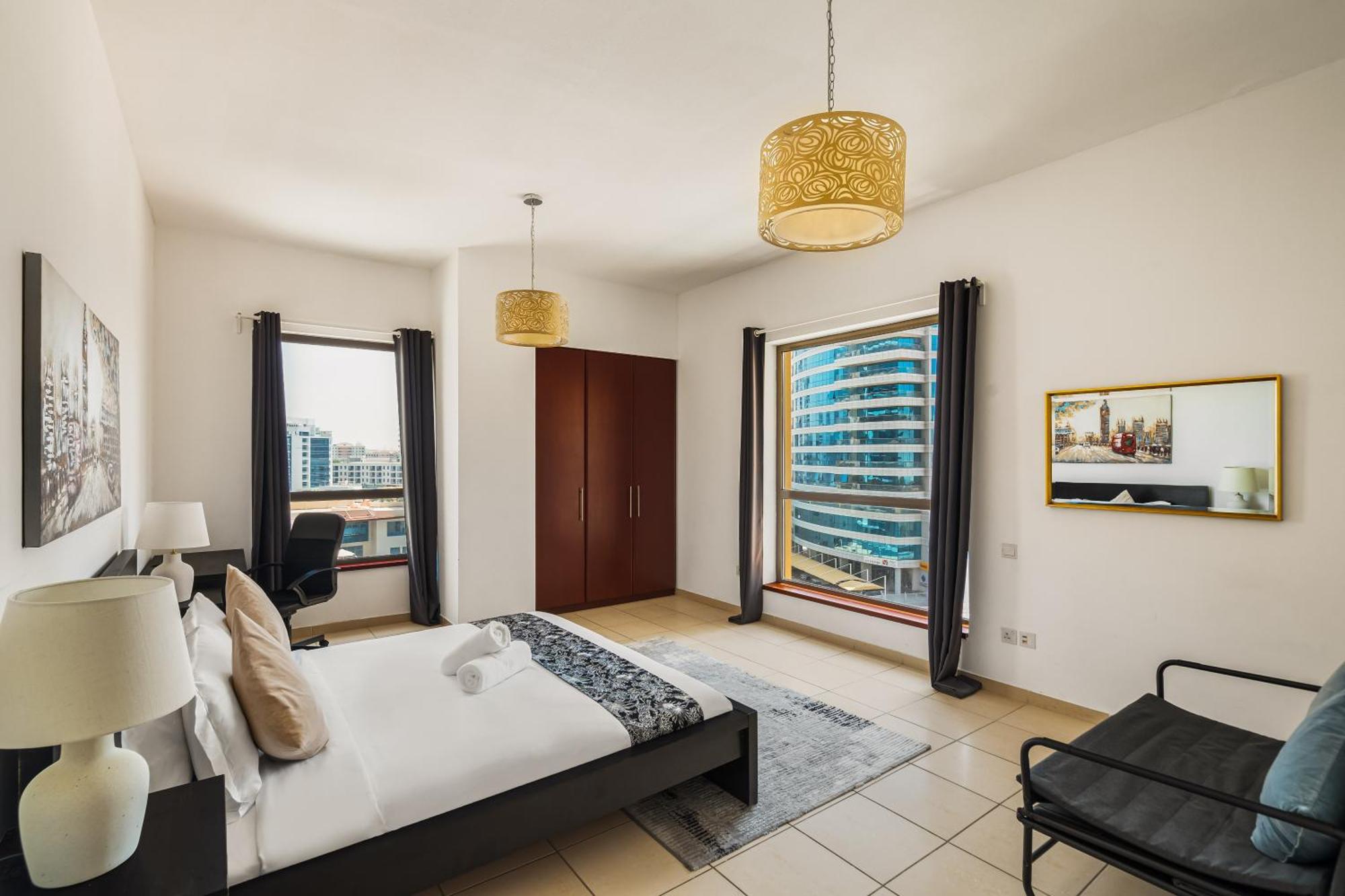 Beautiful 2Br & 4Br Apartments On Jbr Beach, Walking Distance To Bluewaters Island - By Sunkissed Holiday Homes ドバイ エクステリア 写真